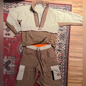 Nike zip hooded jacket and string pants Revolution set. Convertible Fanny pack